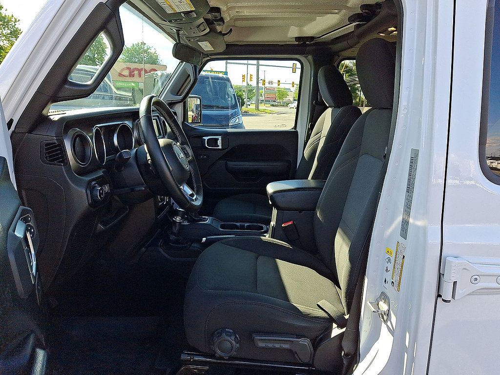 Used 2020 Jeep Gladiator Sport w/ Quick Order Package 24S AWD/4WD image 17
