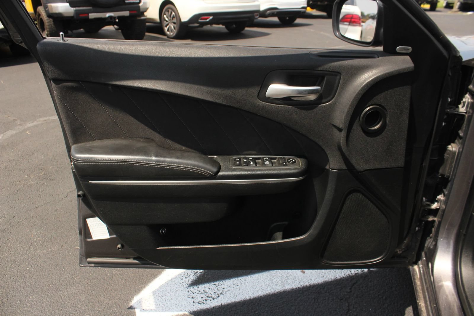 Used 2018 Dodge Charger R/T RWD image 15