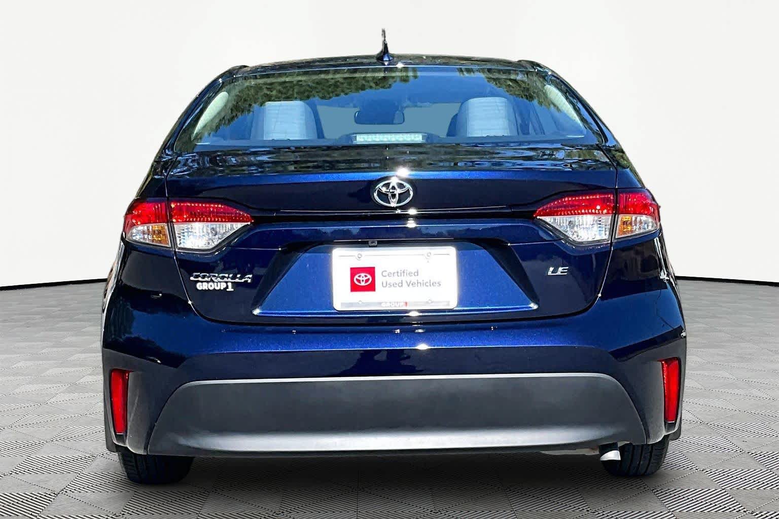 Certified 2026 Toyota Corolla LE FWD image 5