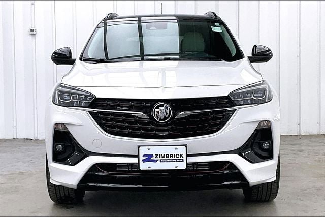 Used 2020 Buick Encore GX Essence w/ Advanced Technology Package AWD/4WD image 3
