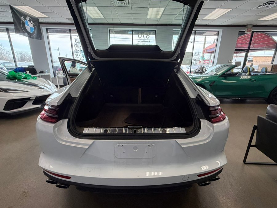 Used 2017 Porsche Panamera Turbo image 17