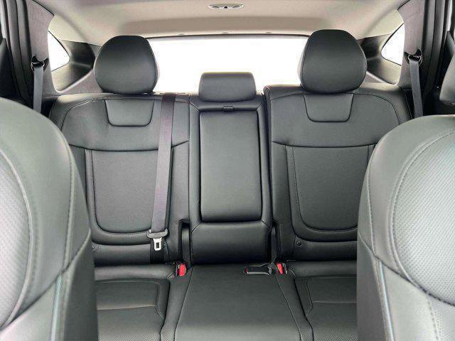 New 2024 Hyundai Tucson Limited image 16