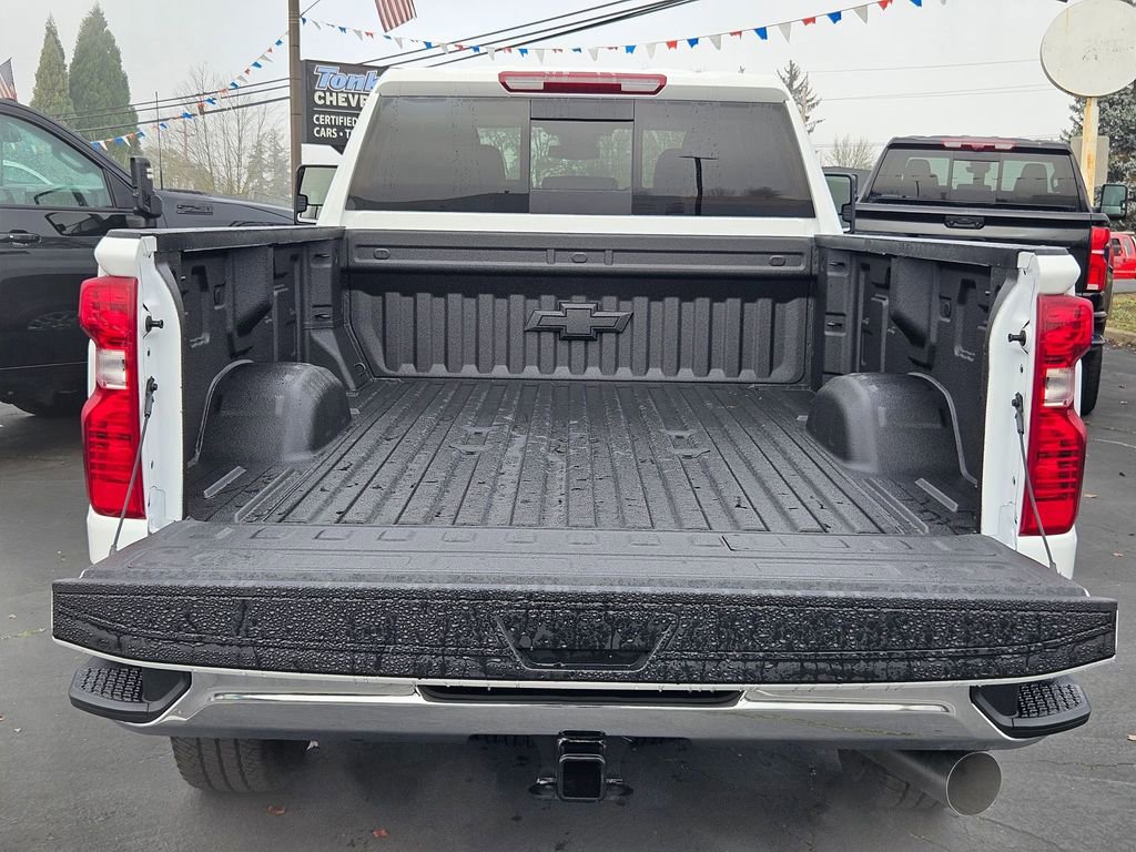 New 2026 Chevrolet Silverado 3500 LT image 33