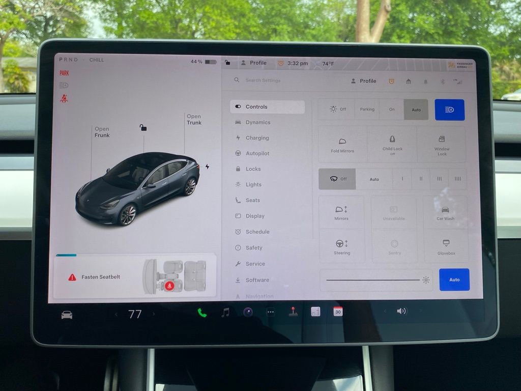 Used 2018 Tesla Model 3 Performance image 26