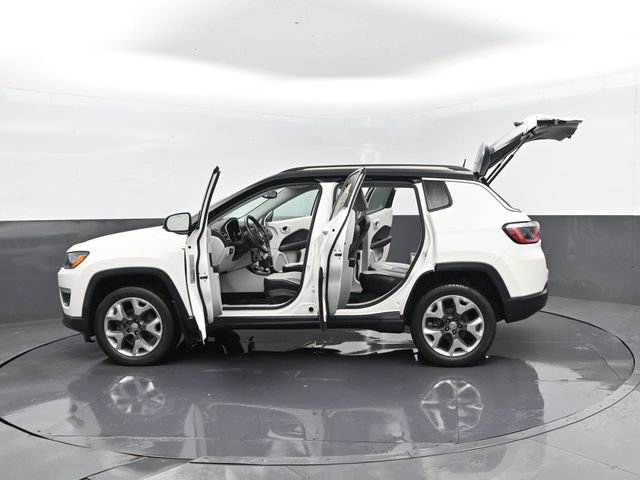 Used 2020 Jeep Compass Limited AWD/4WD image 30