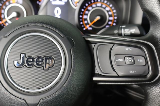 Used 2025 Jeep Wrangler Sport image 10