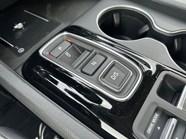 New 2025 Honda Pilot Touring image 27