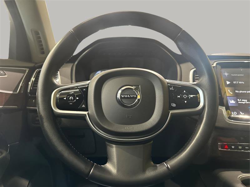 Used 2018 Volvo XC90 T6 Momentum w/ Convenience Package AWD/4WD image 15