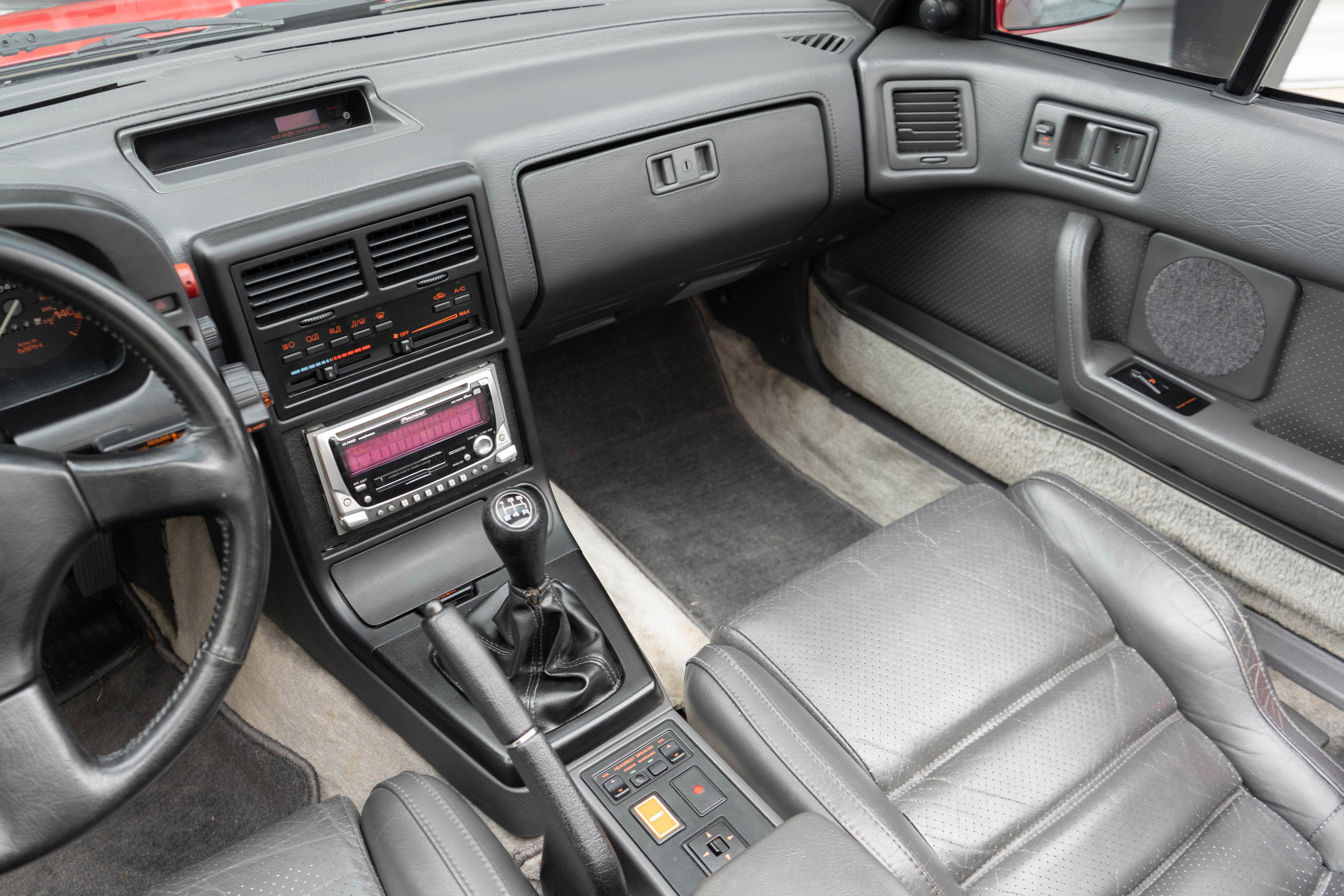Used 1988 MAZDA RX-7 Convertible RWD image 19