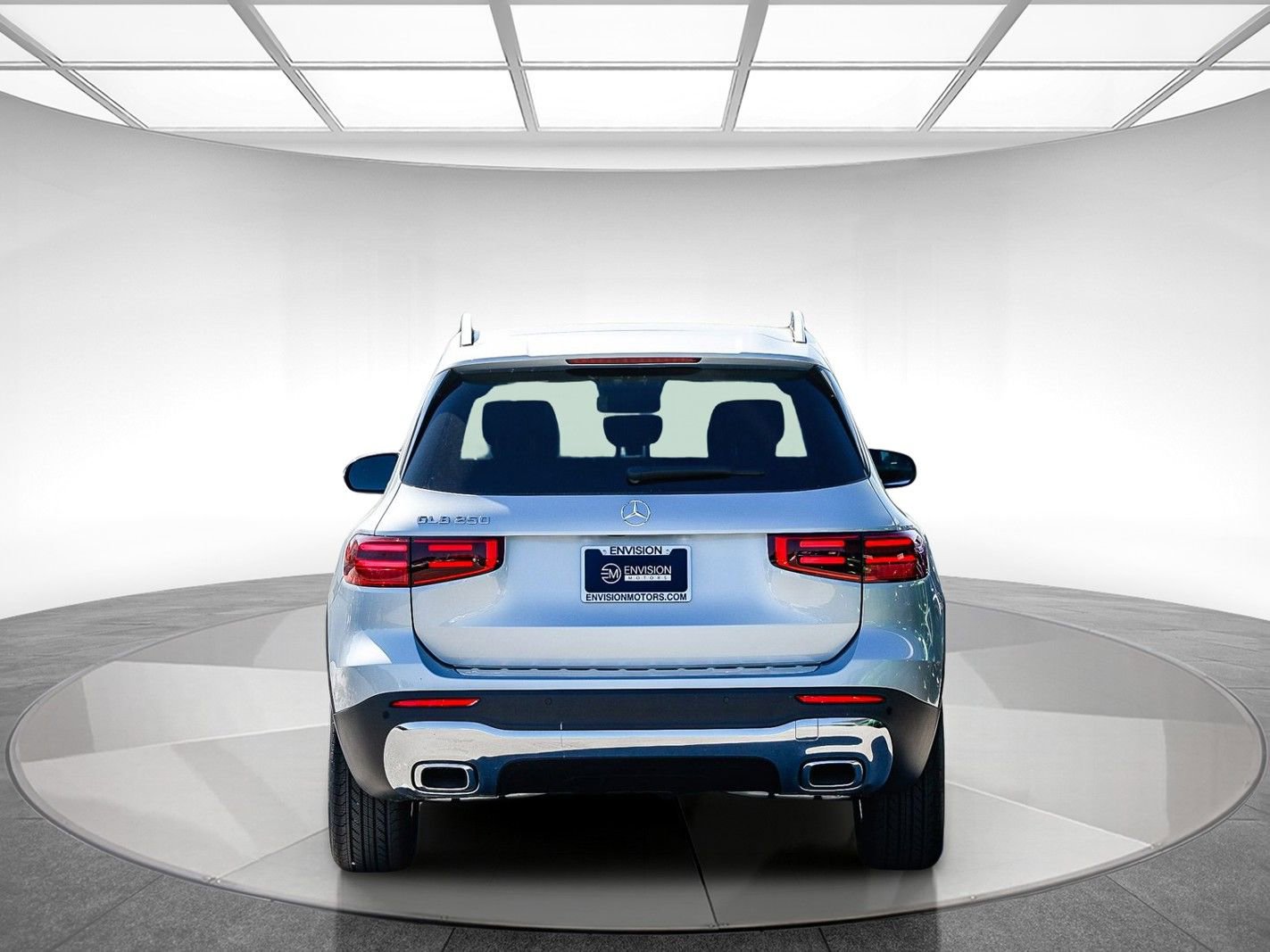 New 2026 Mercedes-Benz GLB 250 image 3