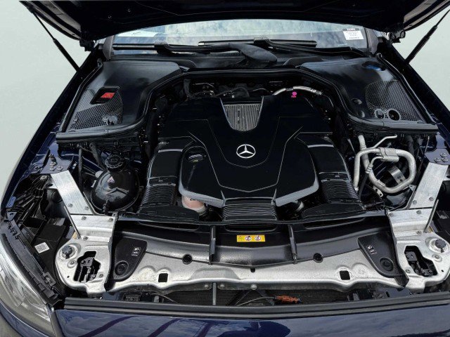 Used 2019 Mercedes-Benz E 450 4MATIC Cabriolet image 78