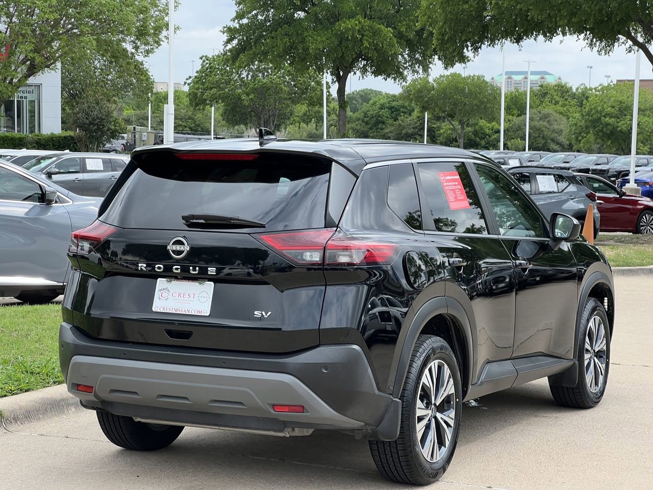 Certified 2023 Nissan Rogue SV FWD image 4