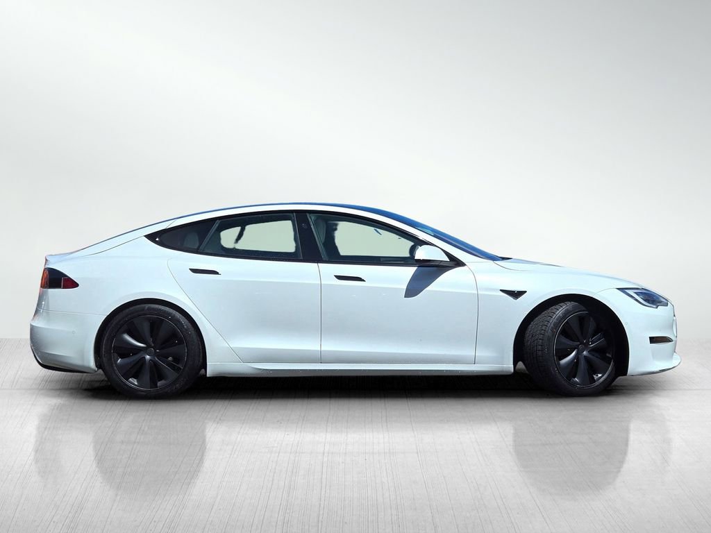 Used 2022 Tesla Model S image 3