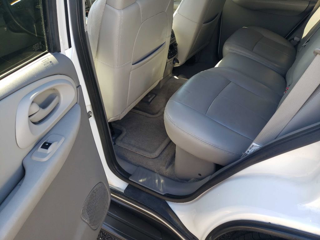 Used 2008 Chevrolet TrailBlazer LT image 24