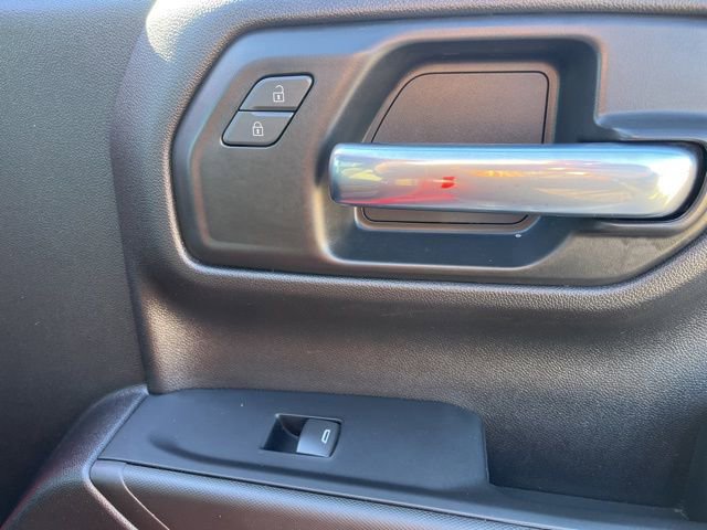 Used 2022 Chevrolet Silverado 1500 Custom image 51