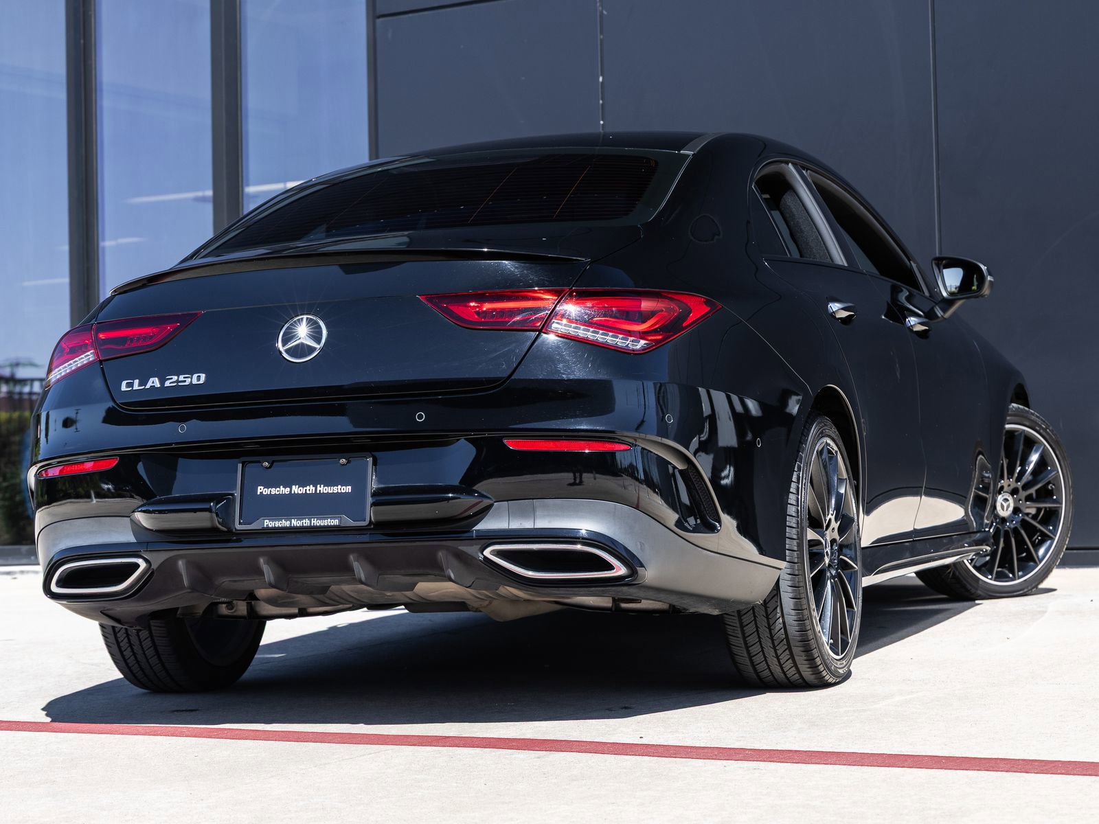 Used 2023 Mercedes-Benz CLA 250 image 8