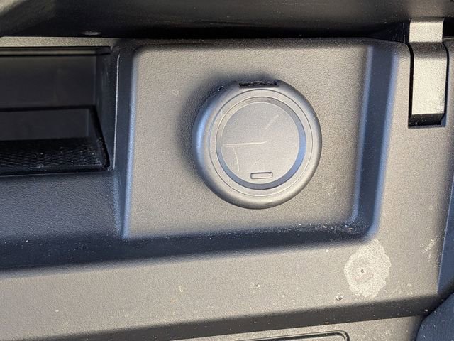 Certified 2022 Nissan Armada SL w/ Captain's Chairs Package image 15