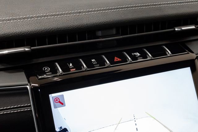 Used 2024 Jeep Grand Cherokee L Limited w/ Black Appearance Package image 16