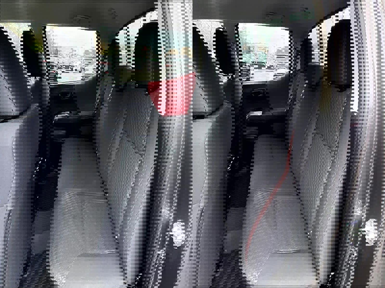 Used 2023 Toyota Tacoma SR5 AWD/4WD image 15