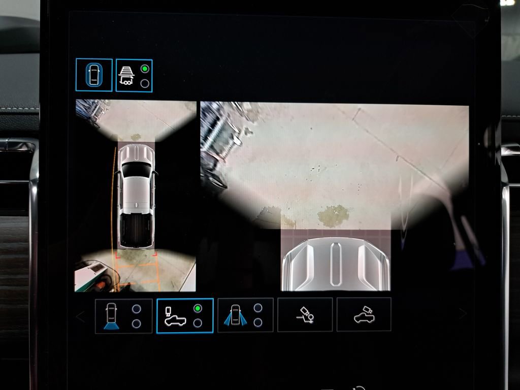 New 2025 GMC Sierra EV Denali image 36