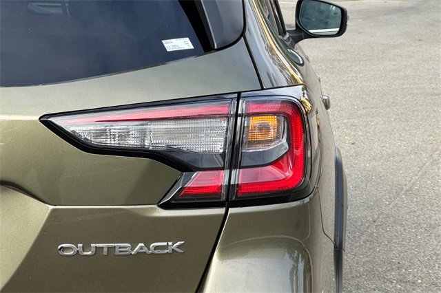Used 2025 Subaru Outback Premium w/ Popular Package #1 image 34