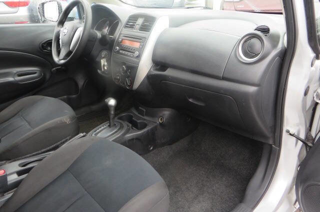 Used 2018 Nissan Versa Note S image 17