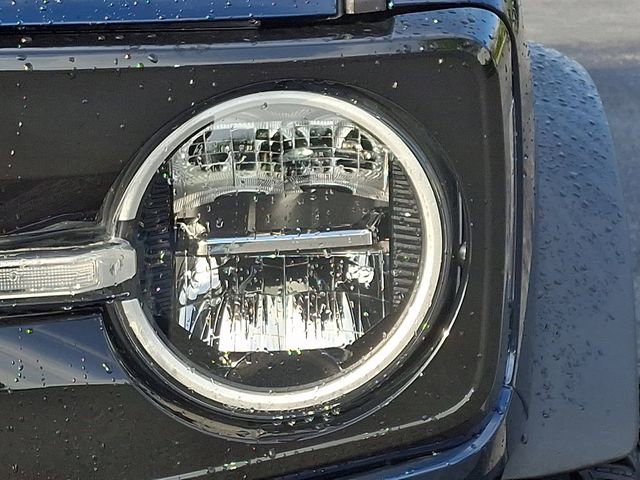 Used 2021 Ford Bronco Black Diamond image 12