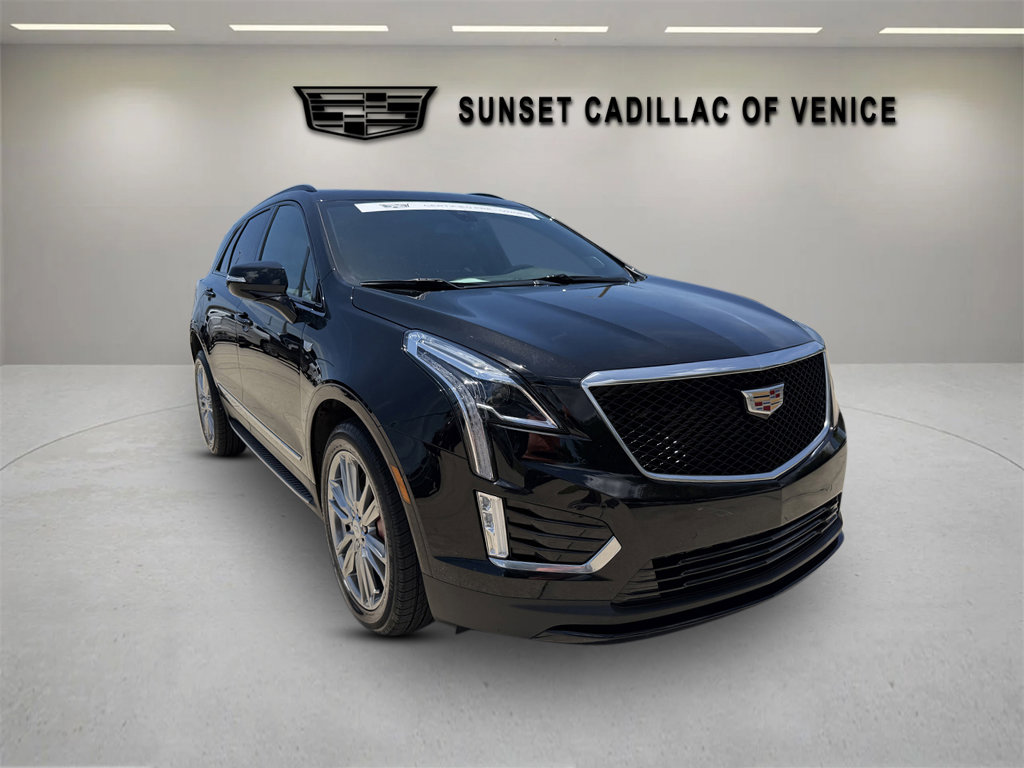 Certified 2023 Cadillac XT5 Sportv w/ LPO, Floor Liner Package AWD/4WD video 1
