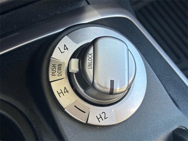 Used 2019 Toyota 4Runner SR5 Premium image 27