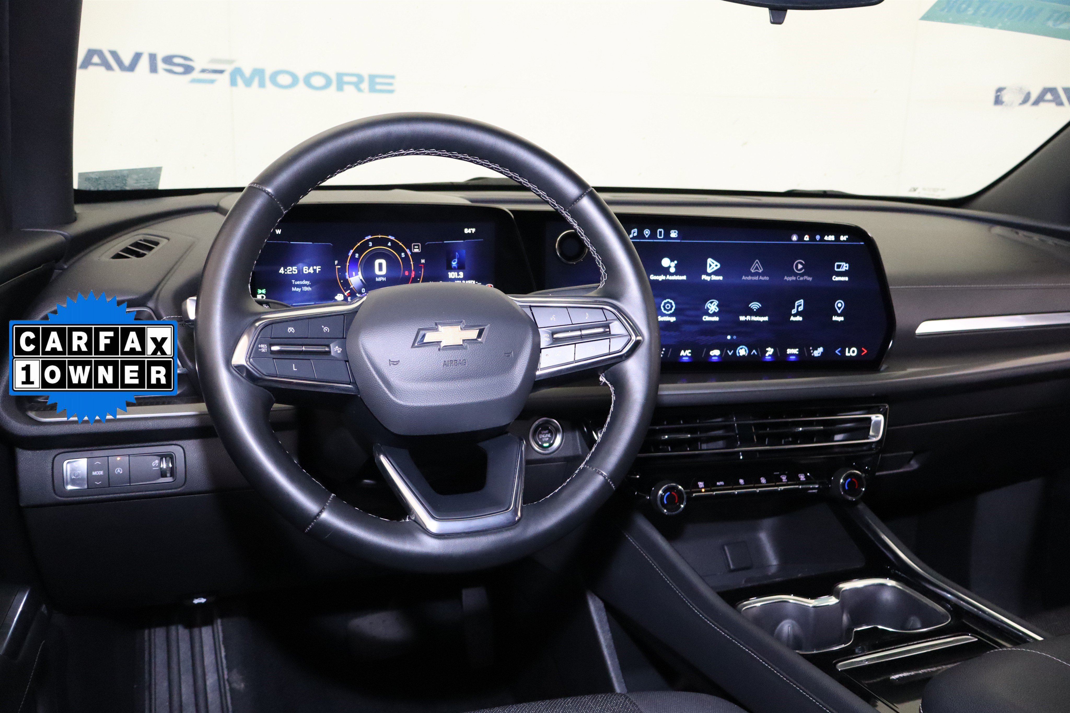Certified 2024 Chevrolet Traverse LT FWD image 17
