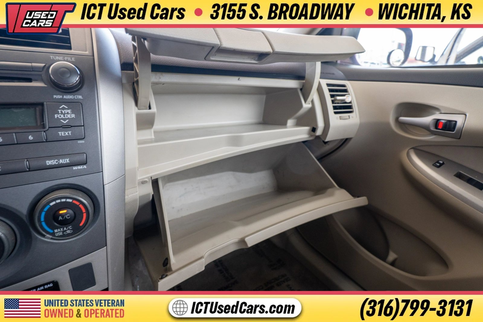 Used 2011 Toyota Corolla LE FWD image 7