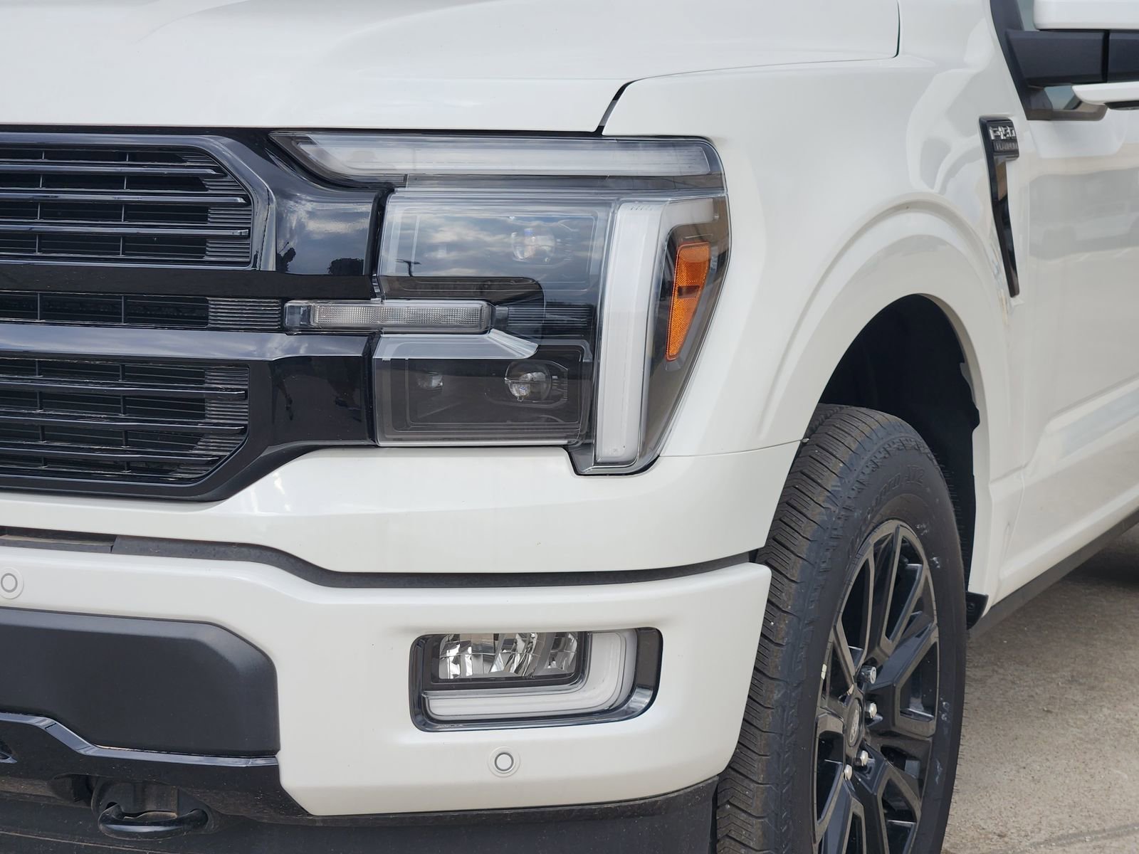 New 2025 Ford F150 Platinum w/ Equipment Group 702A High image 10