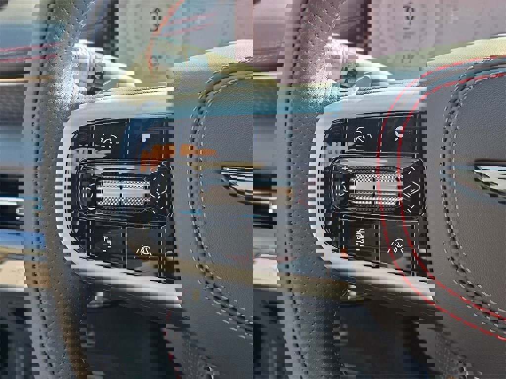 New 2025 Genesis G80 2.5T Sport Prestige image 36