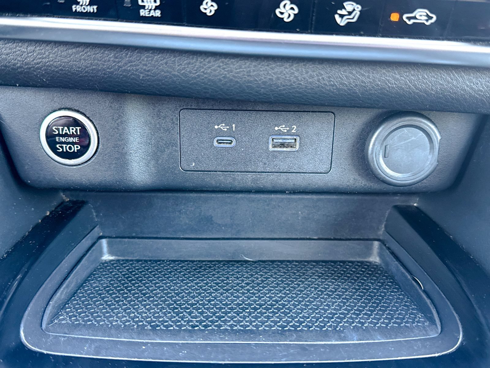 Used 2023 Nissan Rogue SV AWD/4WD image 34