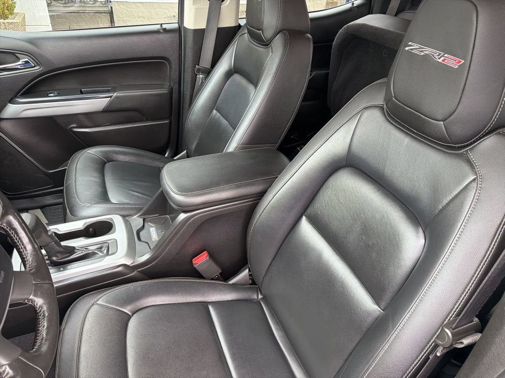Used 2019 Chevrolet Colorado ZR2 w/ ZR2 Midnight Special Edition AWD/4WD image 10