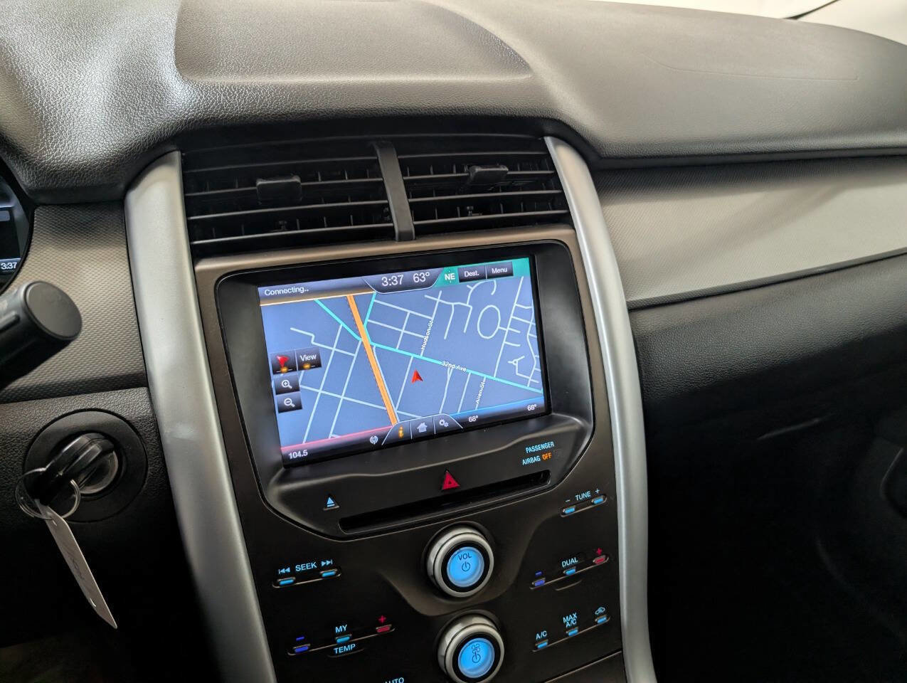 Used 2013 Ford Edge SEL image 10