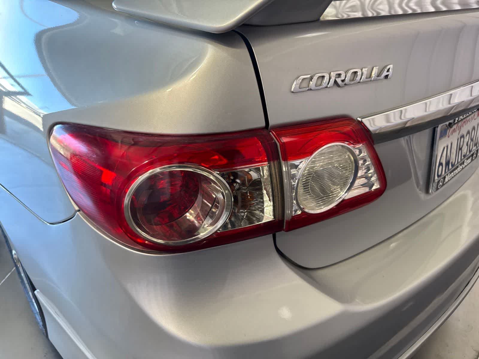 Used 2012 Toyota Corolla S FWD image 12