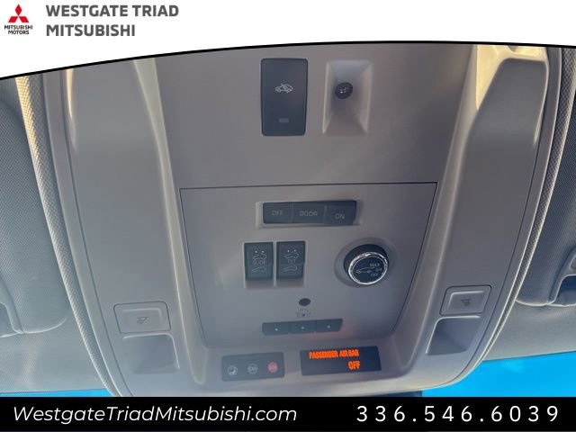 Used 2019 Cadillac Escalade ESV Premium Luxury w/ Escalade Sport Edition image 26