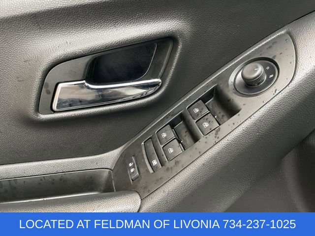 Certified 2022 Chevrolet Trax LT w/ LT Convenience Package image 21
