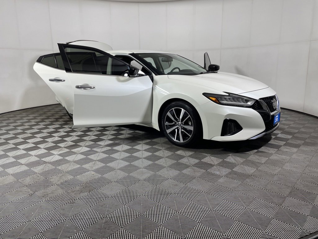 Used 2019 Nissan Maxima 3.5 S w/ Floor Mat Group image 9