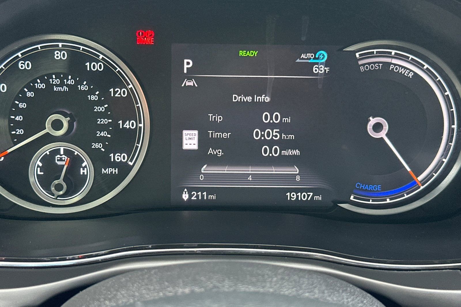 Used 2025 Genesis Electrified GV70 Advanced image 32