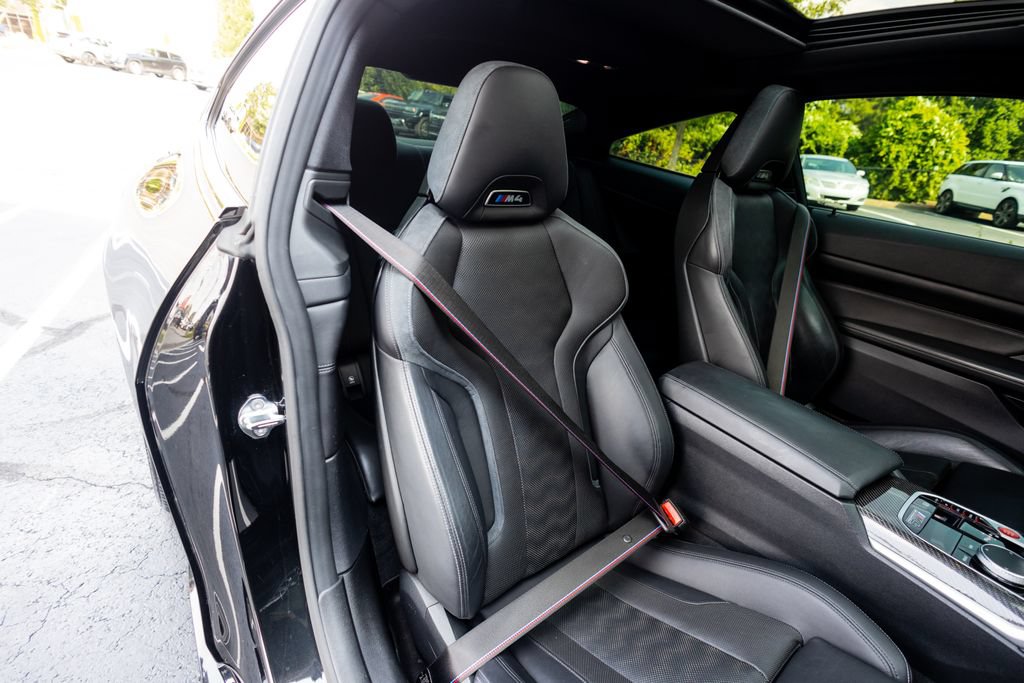 Used 2022 BMW M4 Competition w/ Executive Package RWD image 52