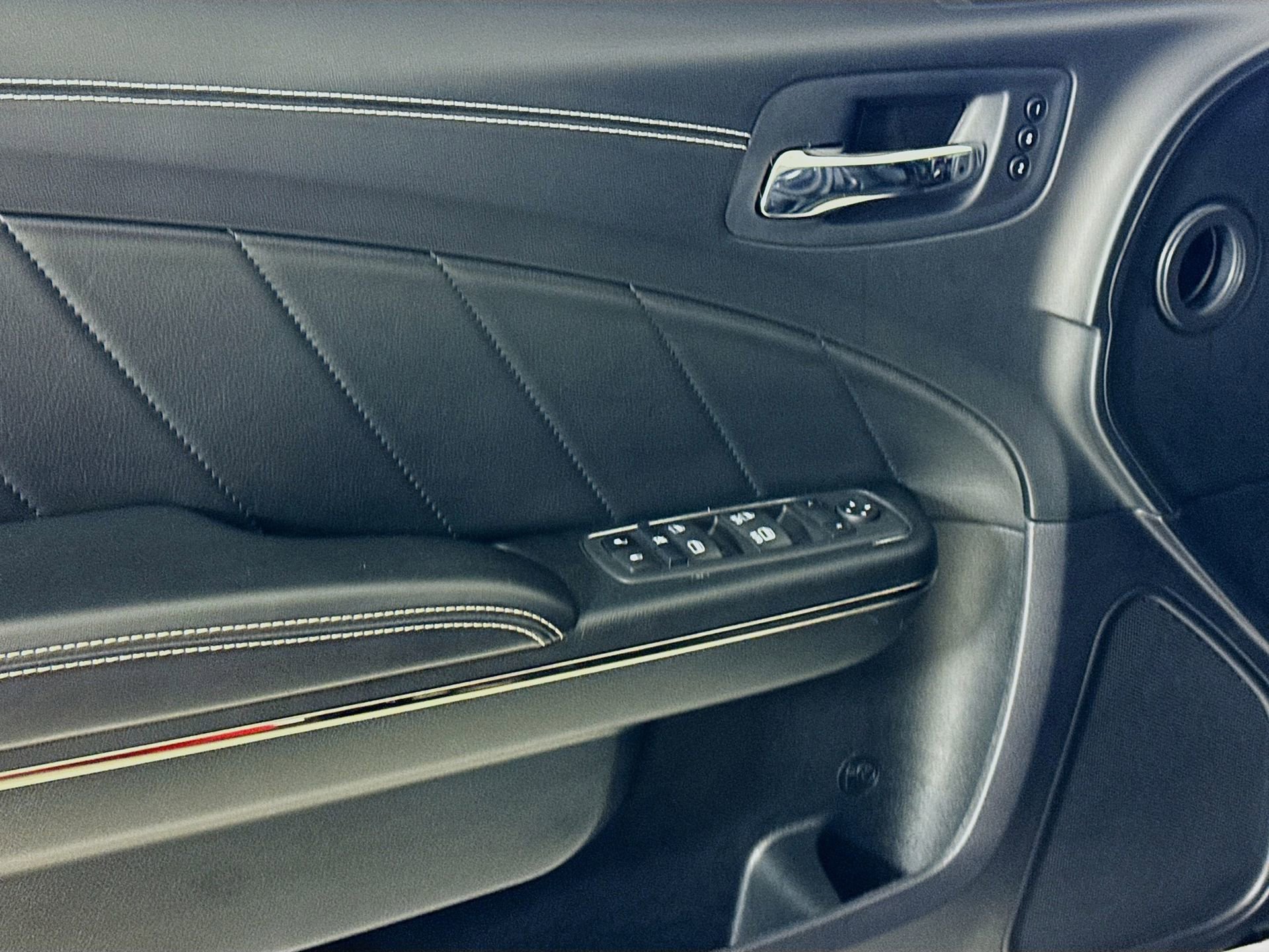 Used 2023 Dodge Charger SRT Hellcat image 18