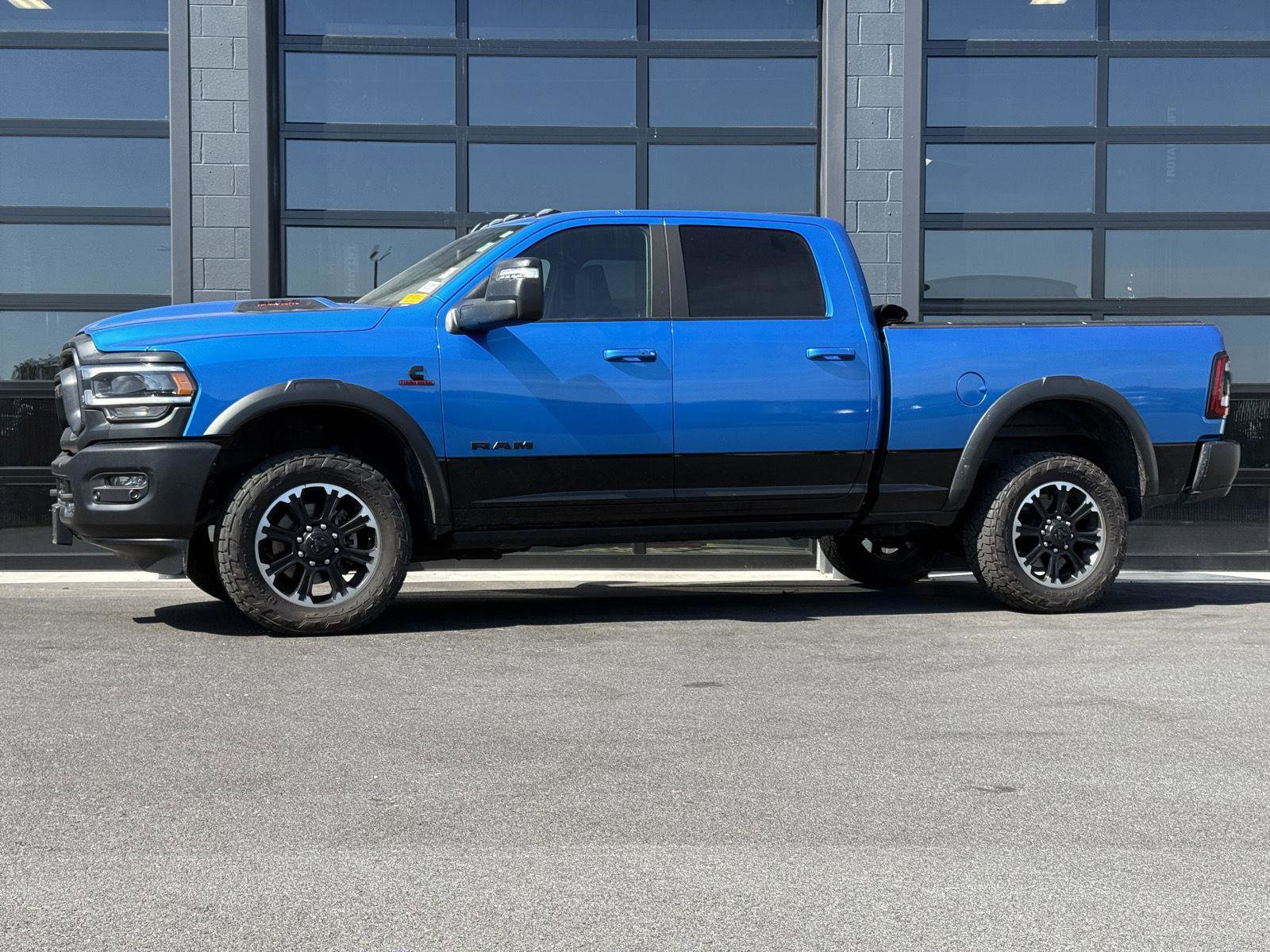 Used 2024 RAM 2500 Rebel AWD/4WD image 2