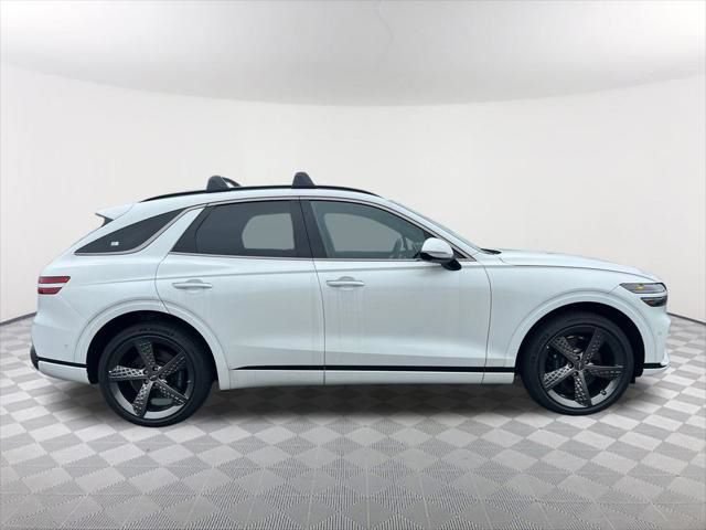 New 2025 Genesis GV70 3.5T Sport w/ Sport Advanced Package AWD/4WD image 4