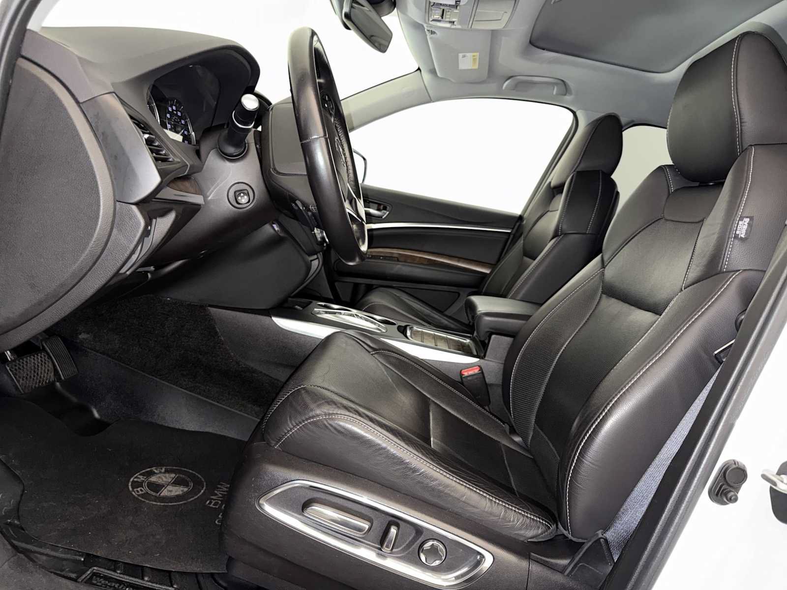 Used 2019 Acura MDX w/ Technology Package AWD/4WD image 9