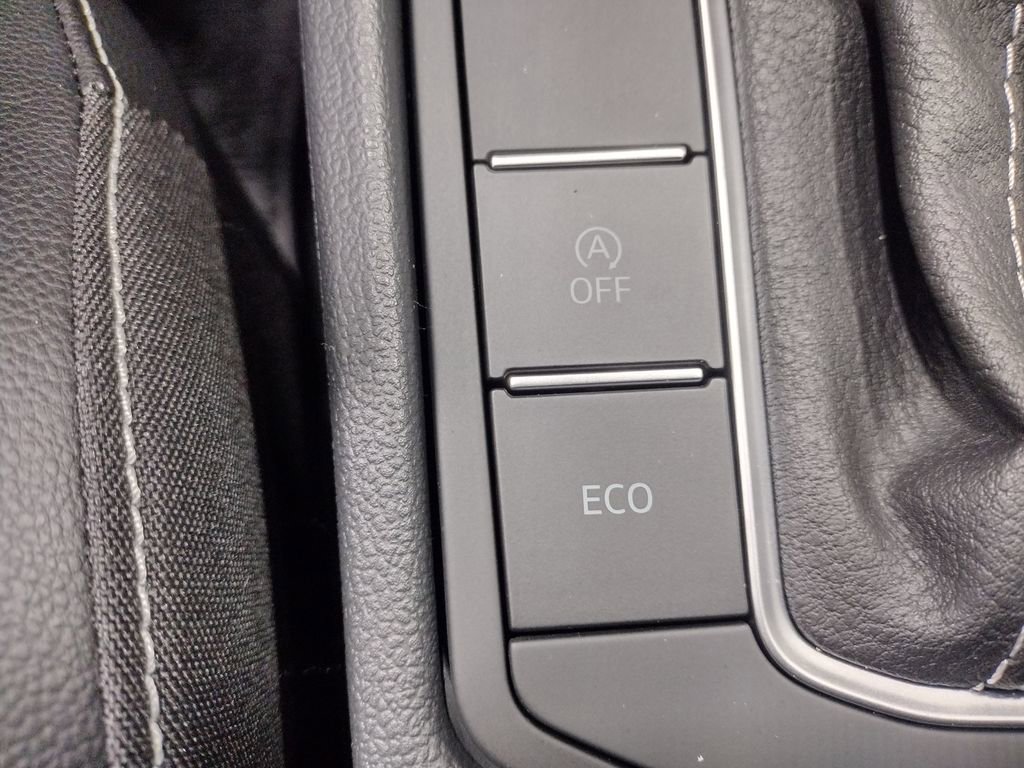 New 2026 Volkswagen Jetta SE image 28