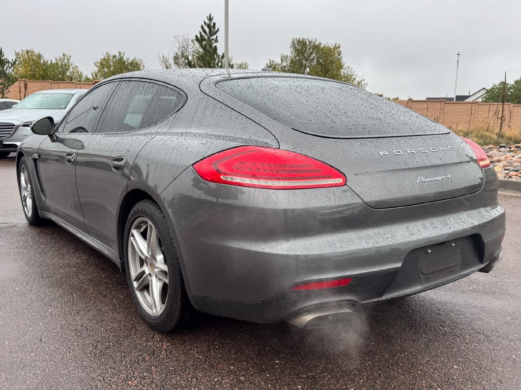 Used 2014 Porsche Panamera 4 AWD/4WD image 5