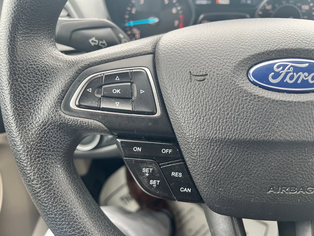Used 2018 Ford Escape SE image 23