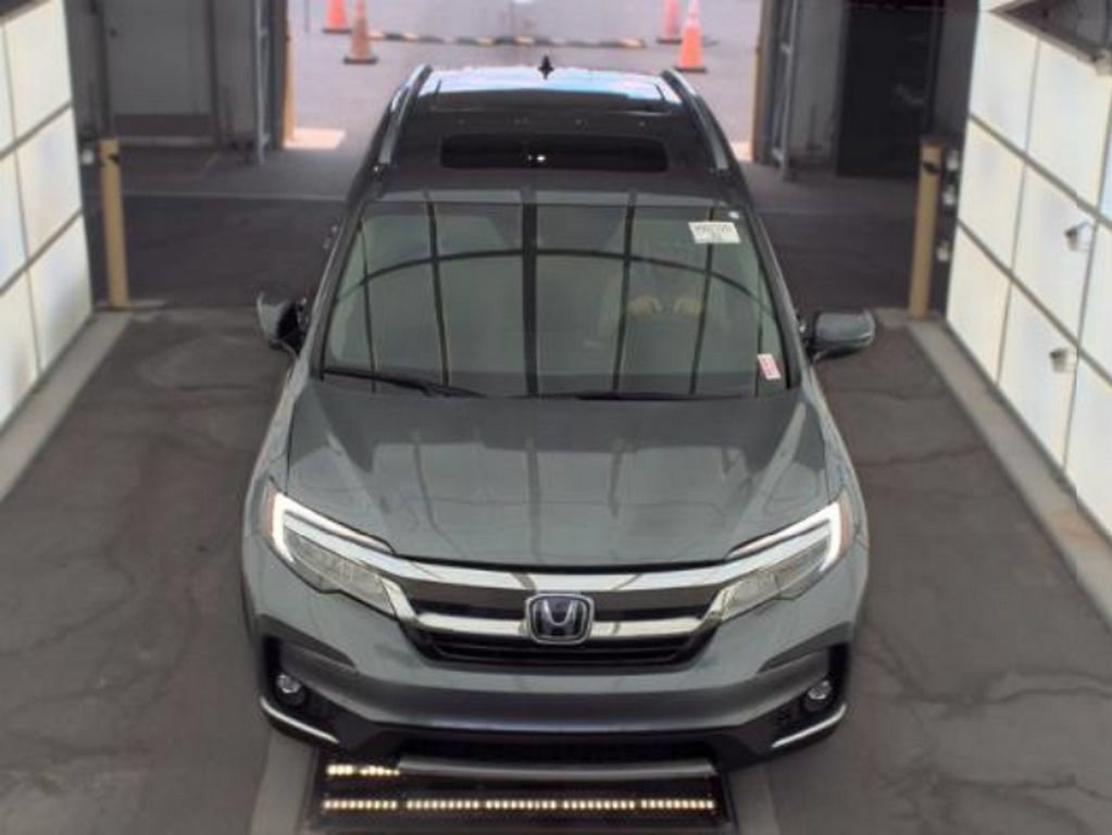 Used 2021 Honda Pilot Elite image 2
